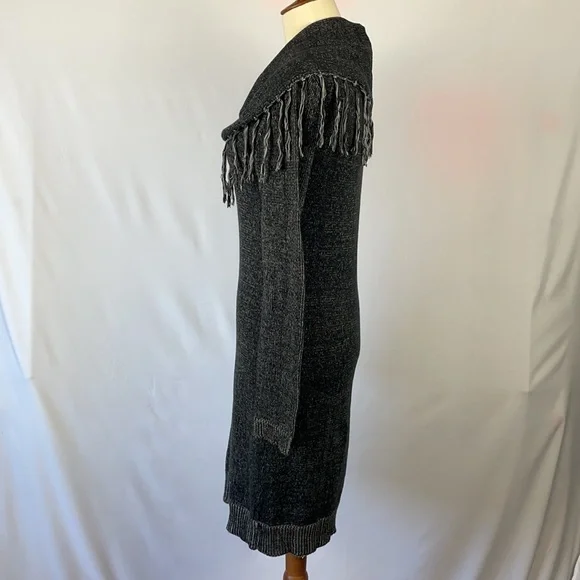 Romeo & Juliet Couture Black and Gray Fringe Sweater Dress - Size Small - Picture 6 of 12